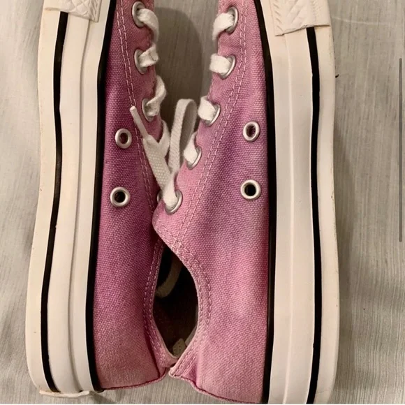 Purple Converse - Picture 4 of 8